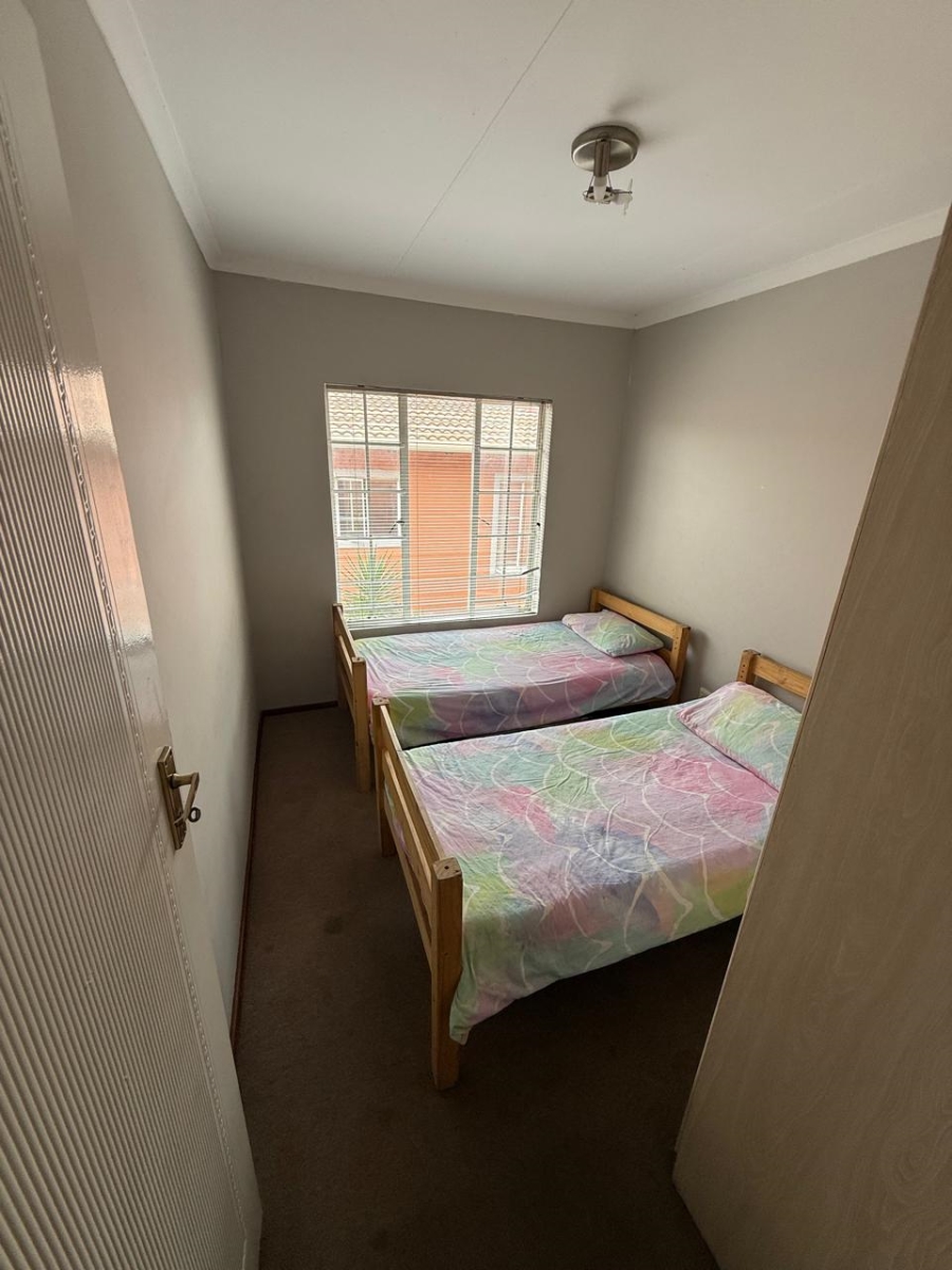 3 Bedroom Property for Sale in Glen Marais Gauteng