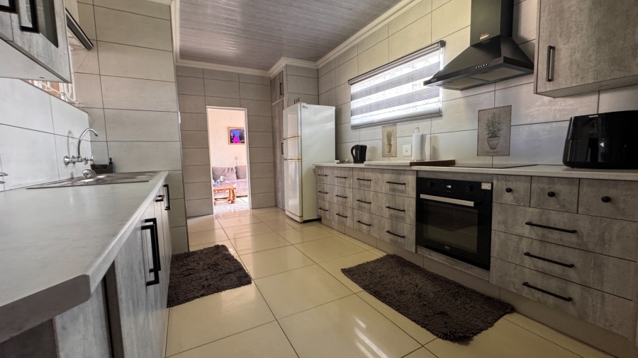 3 Bedroom Property for Sale in Vanderbijlpark SE 6 Gauteng