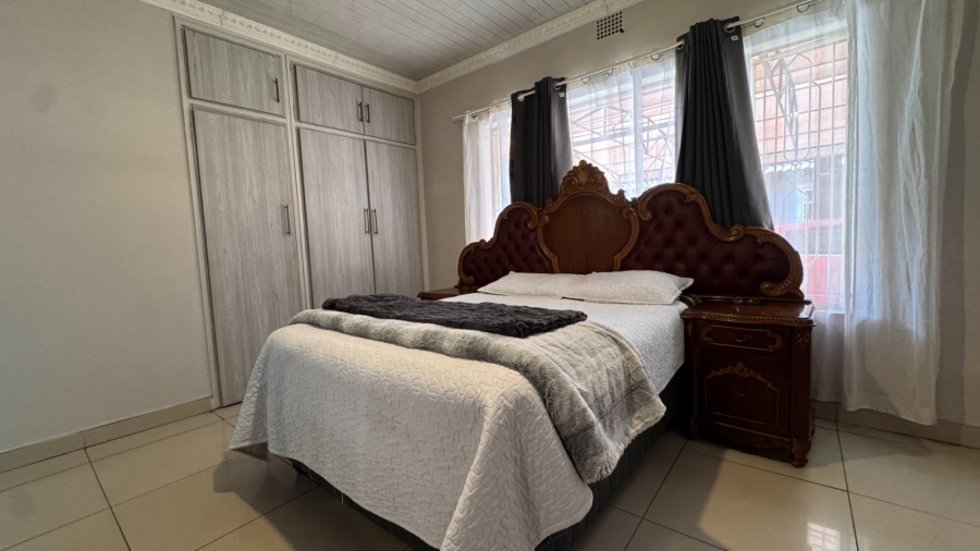 3 Bedroom Property for Sale in Vanderbijlpark SE 6 Gauteng
