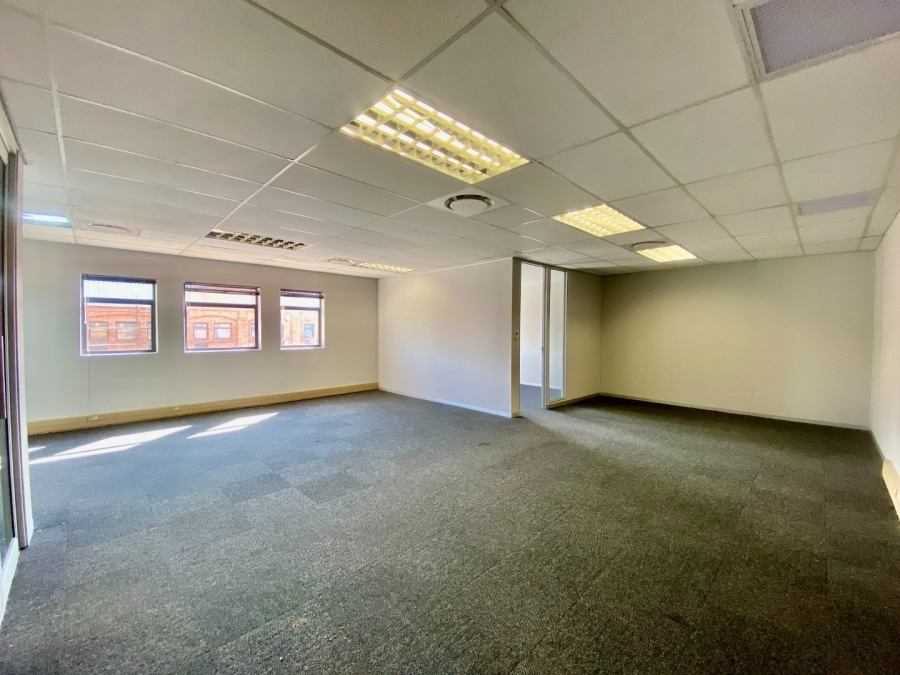 To Let Commercial Property for Rent in Faerie Glen Gauteng