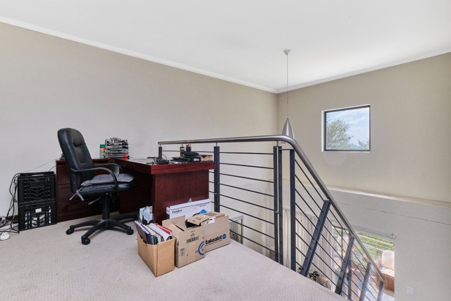 To Let 1 Bedroom Property for Rent in Jackal Creek Golf Estate Gauteng