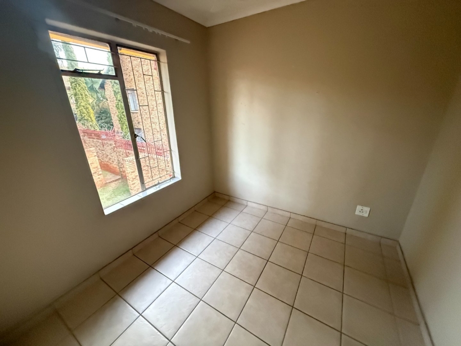 To Let 3 Bedroom Property for Rent in Zwartkop Gauteng