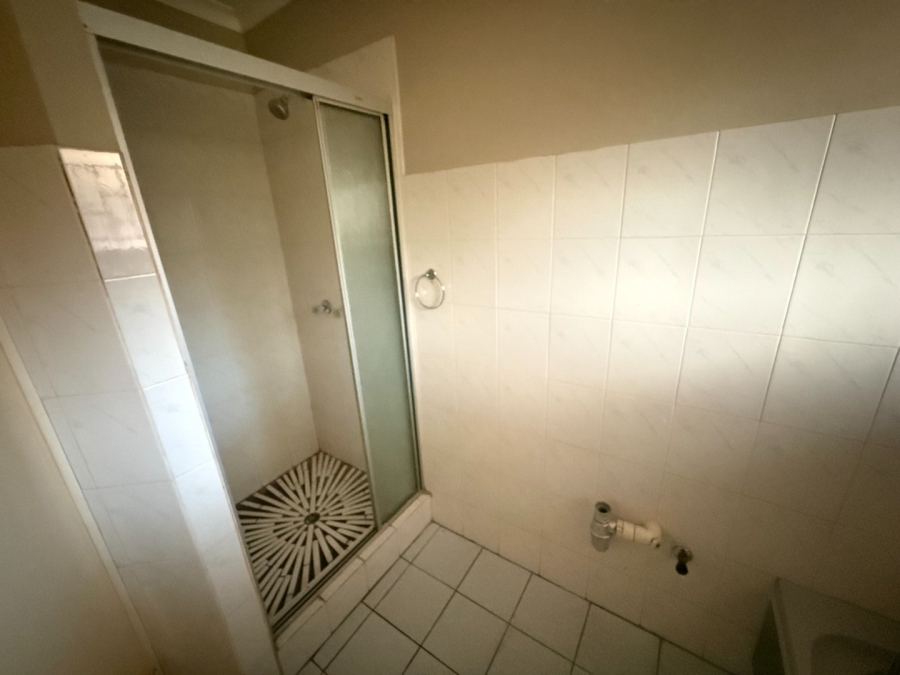 To Let 3 Bedroom Property for Rent in Zwartkop Gauteng