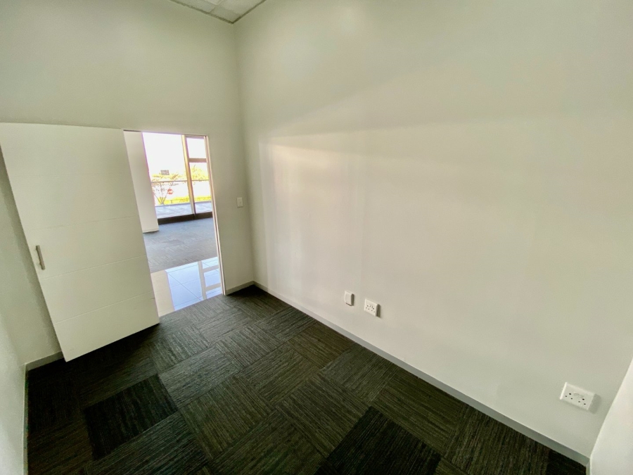To Let Commercial Property for Rent in Doringkloof Gauteng