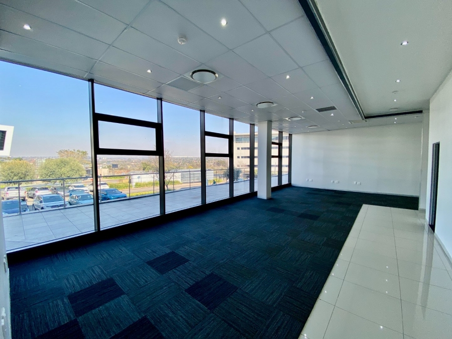 To Let Commercial Property for Rent in Doringkloof Gauteng