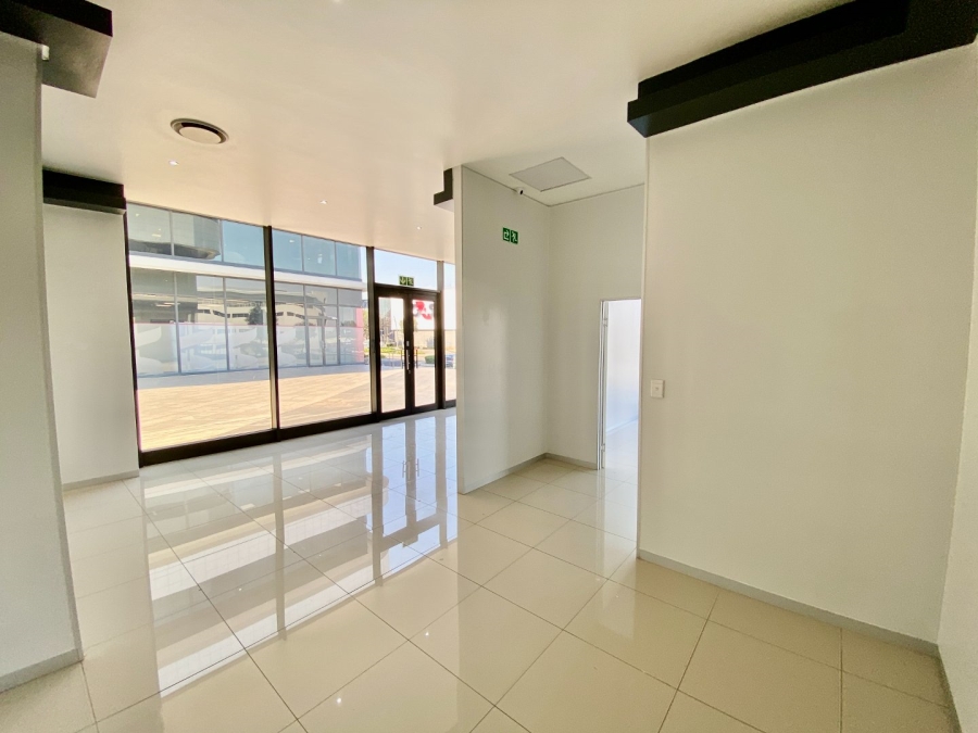 To Let Commercial Property for Rent in Doringkloof Gauteng