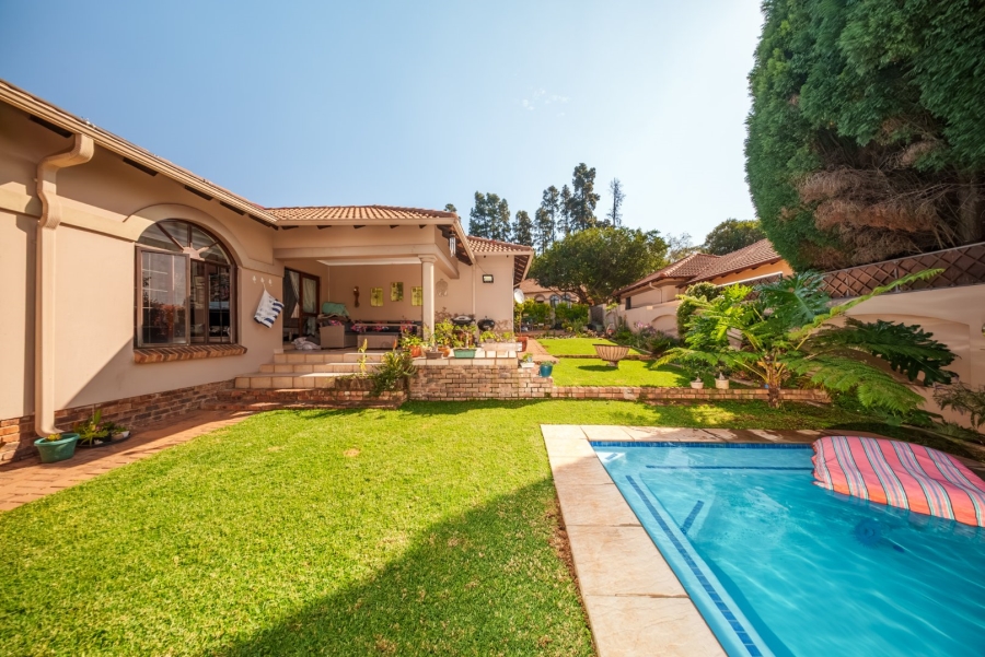 To Let 3 Bedroom Property for Rent in Modderfontein Gauteng