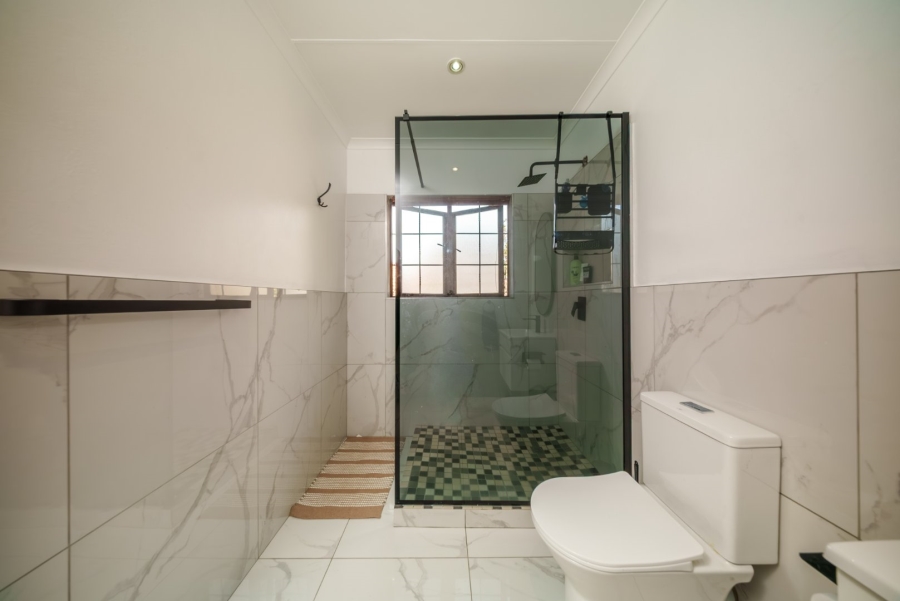 To Let 3 Bedroom Property for Rent in Modderfontein Gauteng