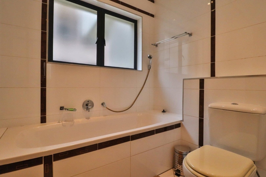 2 Bedroom Property for Sale in Bedford Gardens Gauteng