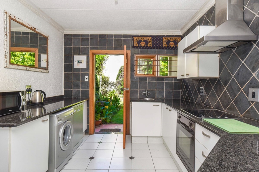 2 Bedroom Property for Sale in Bryanston Gauteng