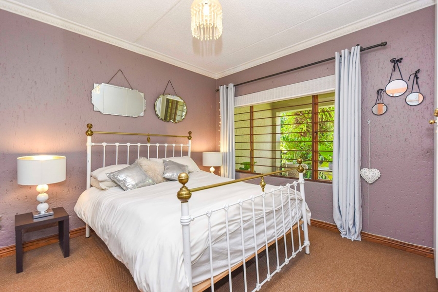 2 Bedroom Property for Sale in Bryanston Gauteng