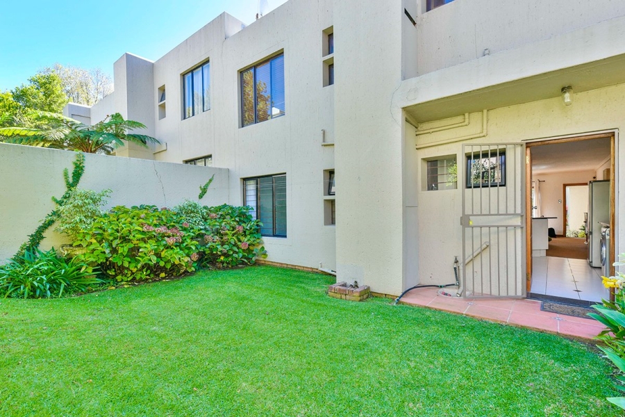 2 Bedroom Property for Sale in Bryanston Gauteng