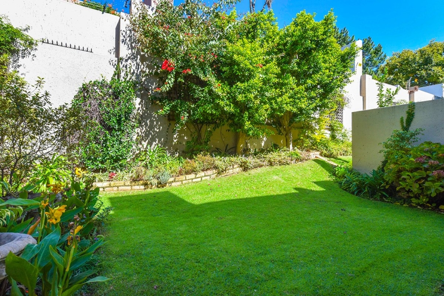 2 Bedroom Property for Sale in Bryanston Gauteng