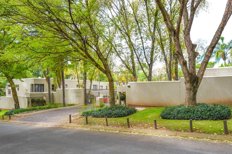 2 Bedroom Property for Sale in Bryanston Gauteng