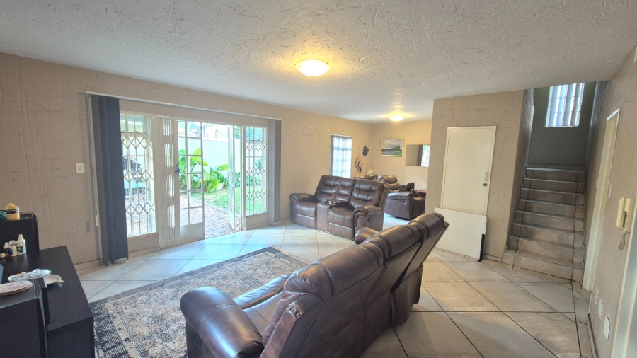 3 Bedroom Property for Sale in Vanderbijlpark SW 5 Gauteng
