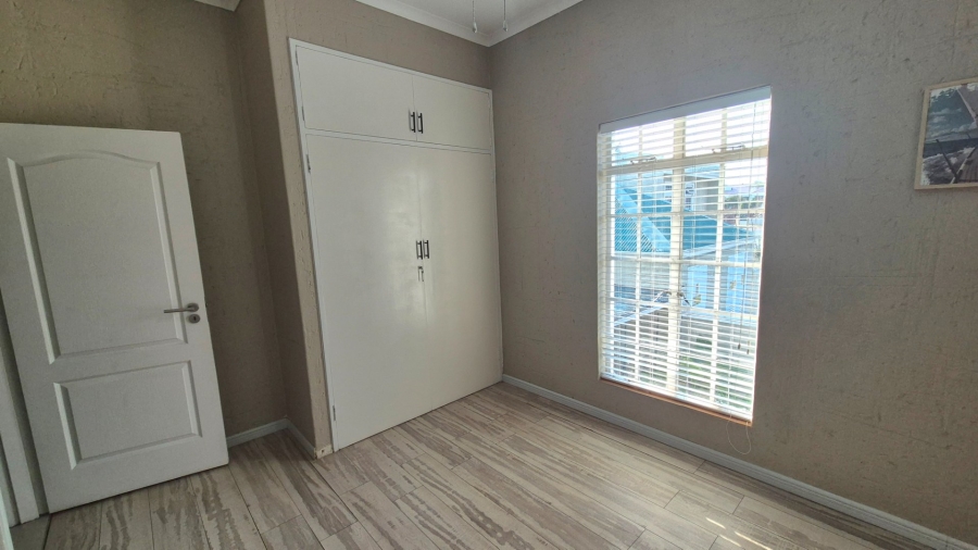 3 Bedroom Property for Sale in Vanderbijlpark SW 5 Gauteng