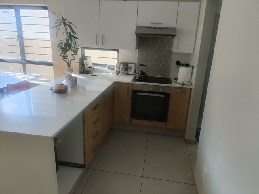 3 Bedroom Property for Sale in Broadacres Gauteng