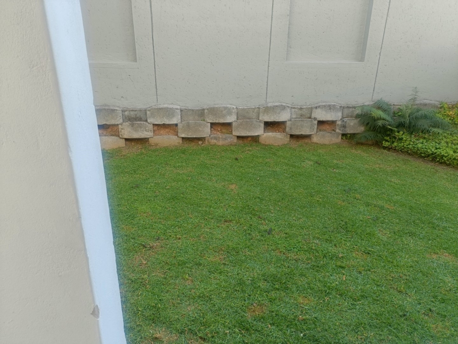 3 Bedroom Property for Sale in Broadacres Gauteng