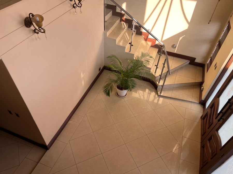 5 Bedroom Property for Sale in Savannah Country Estate Gauteng
