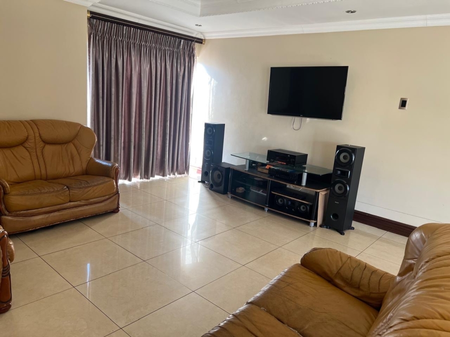 5 Bedroom Property for Sale in Savannah Country Estate Gauteng