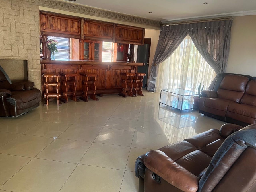 5 Bedroom Property for Sale in Savannah Country Estate Gauteng