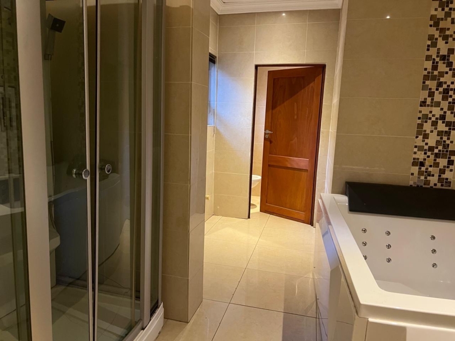 5 Bedroom Property for Sale in Savannah Country Estate Gauteng