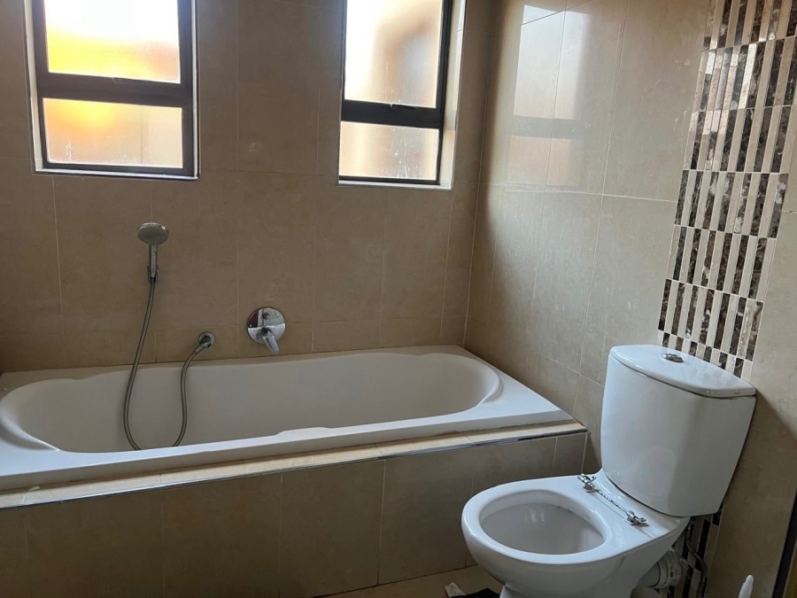 5 Bedroom Property for Sale in Savannah Country Estate Gauteng