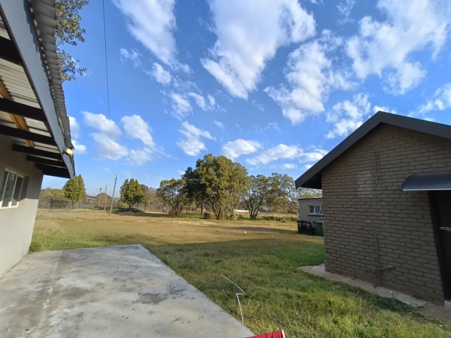 4 Bedroom Property for Sale in Raslouw Gauteng