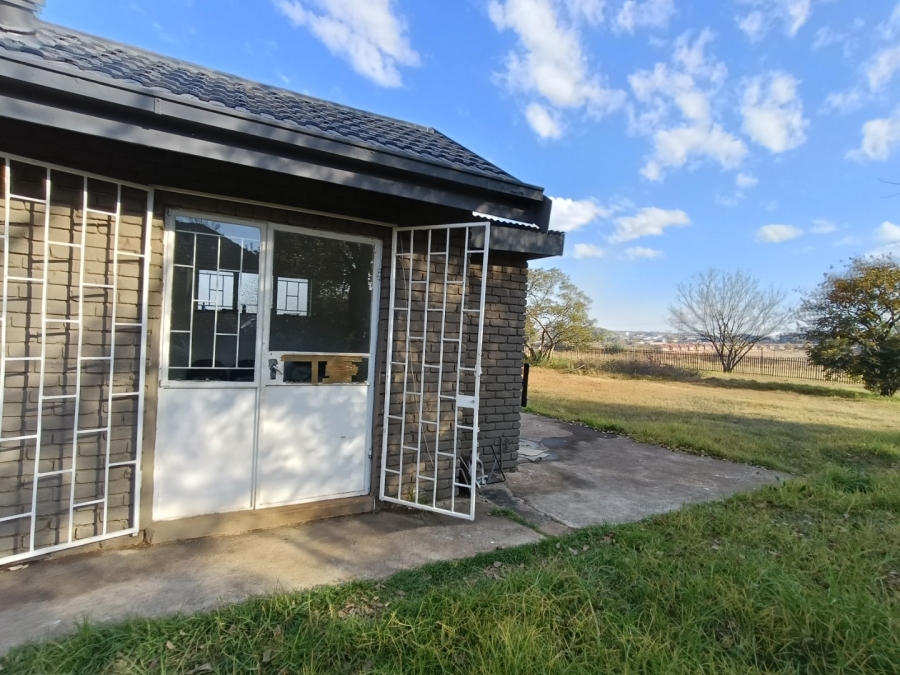4 Bedroom Property for Sale in Raslouw Gauteng
