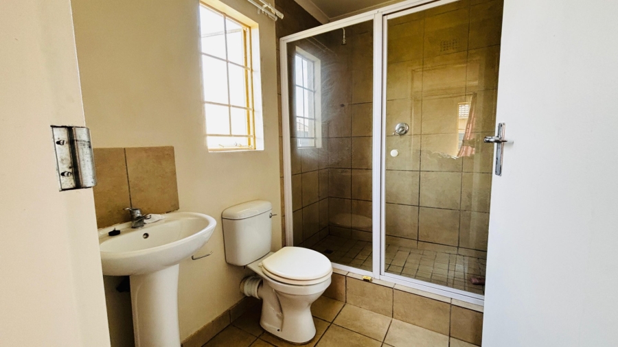 3 Bedroom Property for Sale in Sky City Gauteng