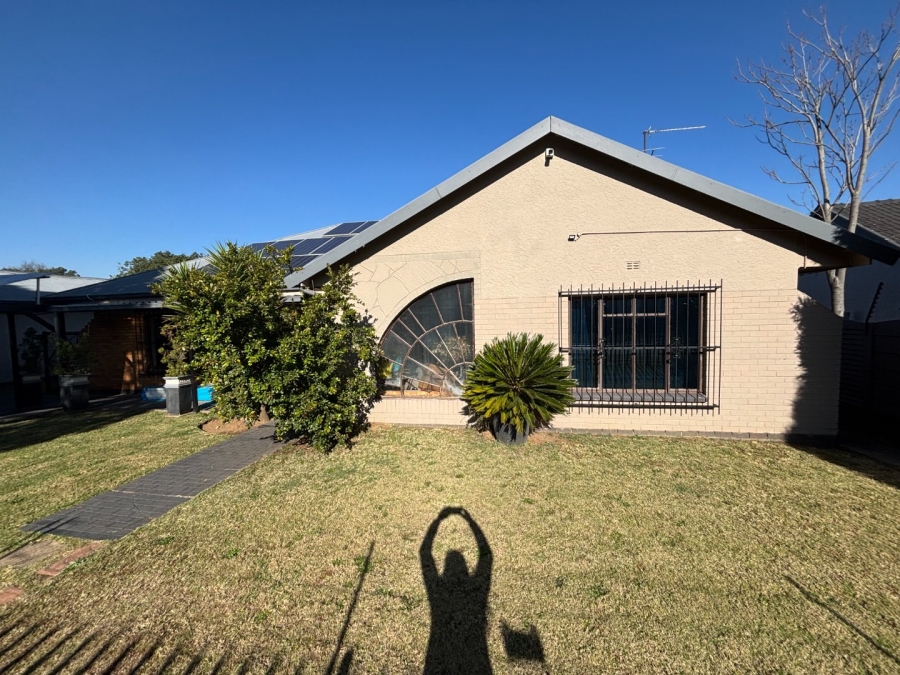 3 Bedroom Property for Sale in Rynfield Gauteng
