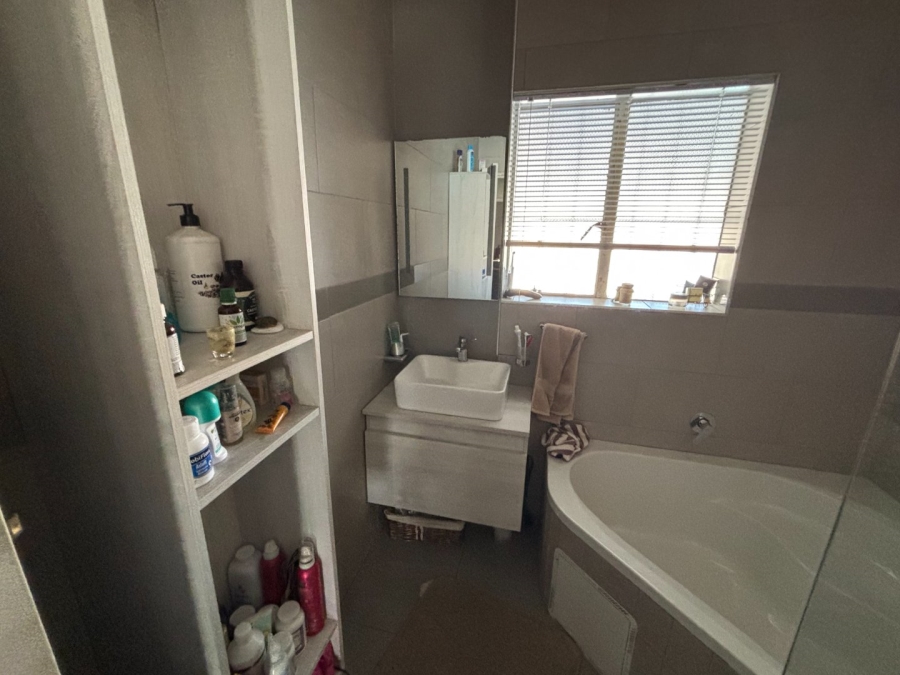 3 Bedroom Property for Sale in Rynfield Gauteng