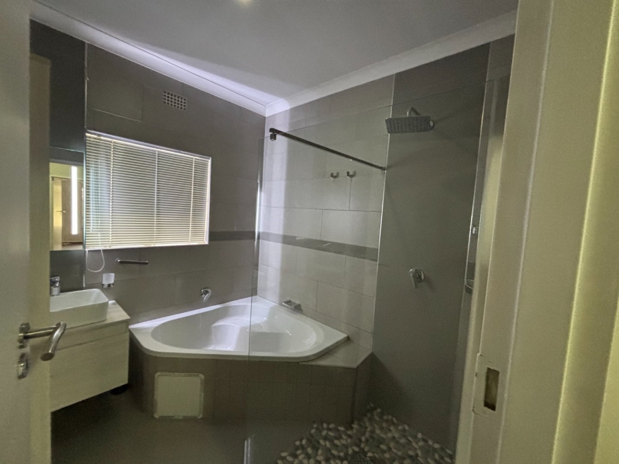 3 Bedroom Property for Sale in Rynfield Gauteng