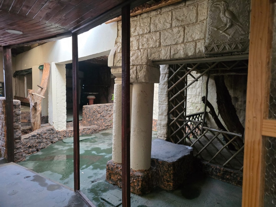 7 Bedroom Property for Sale in Marlands Gauteng