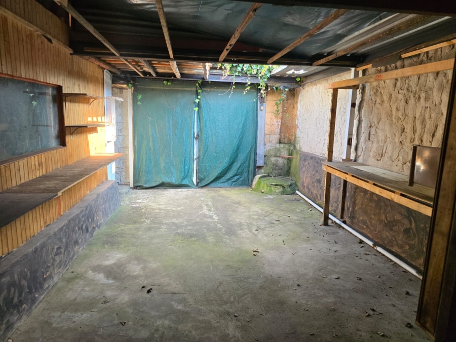 7 Bedroom Property for Sale in Marlands Gauteng