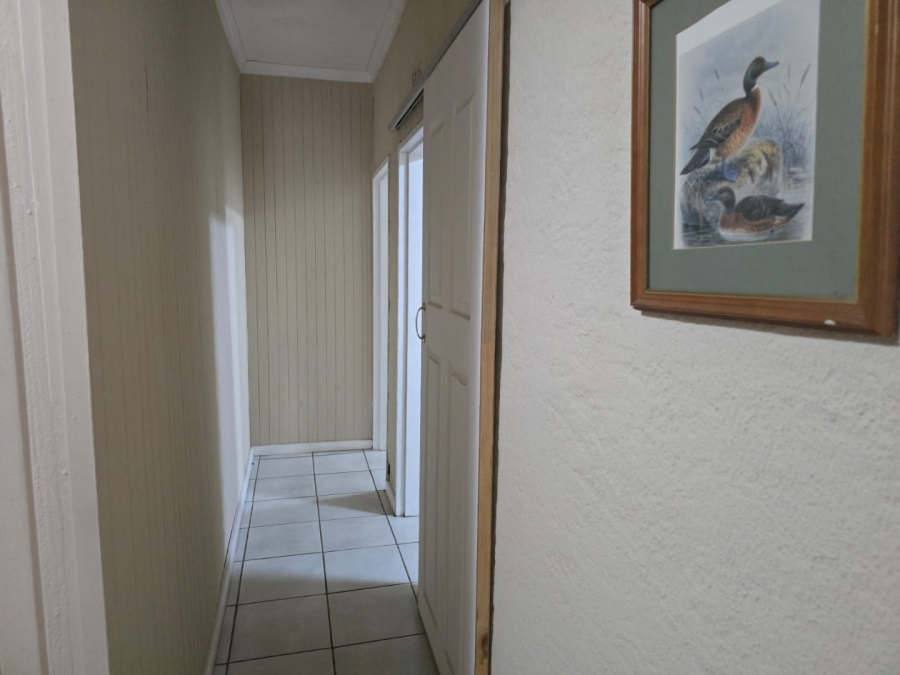 7 Bedroom Property for Sale in Marlands Gauteng