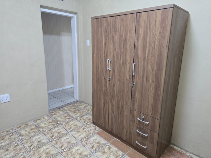 7 Bedroom Property for Sale in Marlands Gauteng