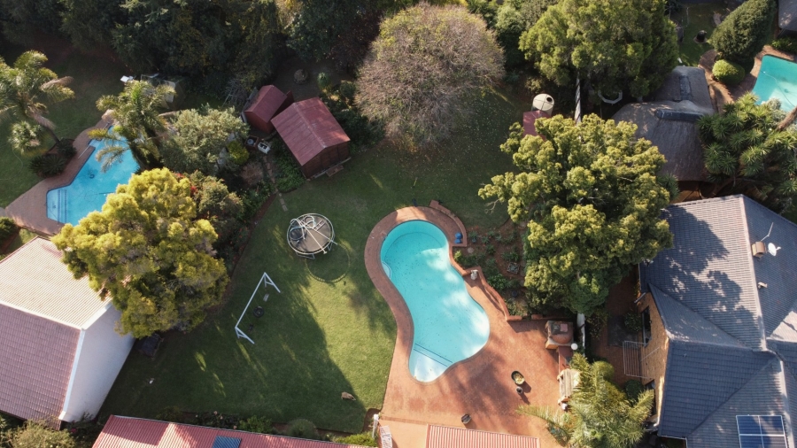 3 Bedroom Property for Sale in Brackenhurst Gauteng