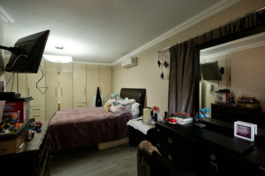 3 Bedroom Property for Sale in Brackenhurst Gauteng