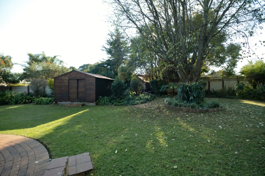 3 Bedroom Property for Sale in Brackenhurst Gauteng