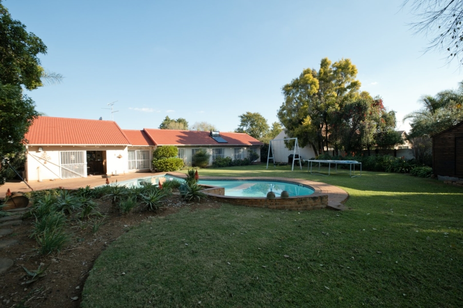 3 Bedroom Property for Sale in Brackenhurst Gauteng
