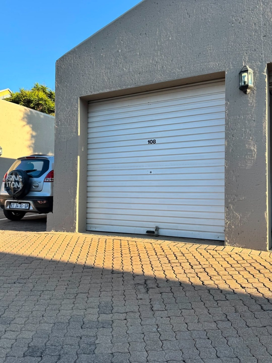 2 Bedroom Property for Sale in Vorna Valley Gauteng