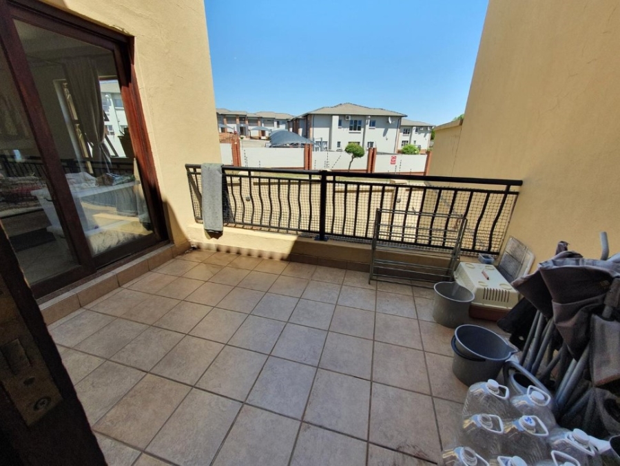 2 Bedroom Property for Sale in Noordwyk Gauteng