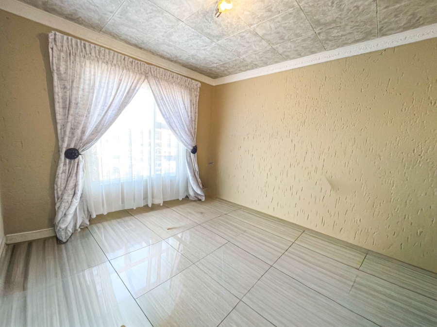 2 Bedroom Property for Sale in Winchester Hills Gauteng