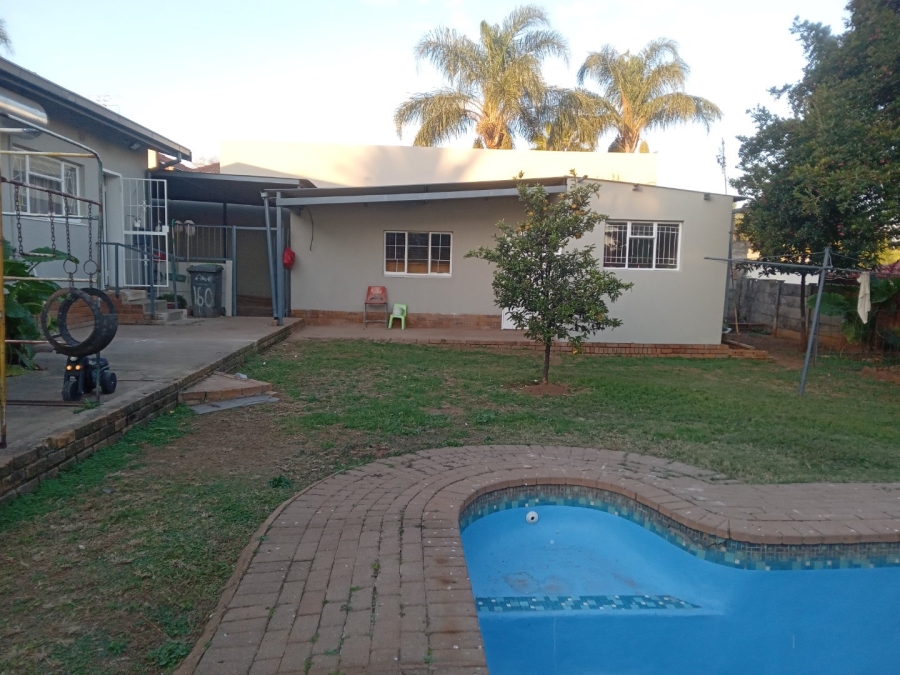 4 Bedroom Property for Sale in Danville Gauteng