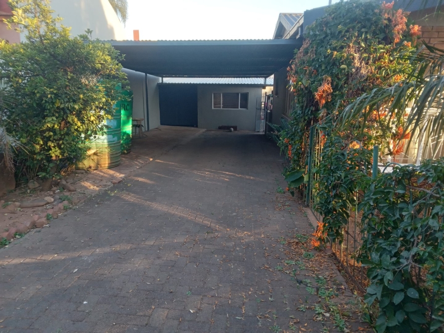 4 Bedroom Property for Sale in Danville Gauteng