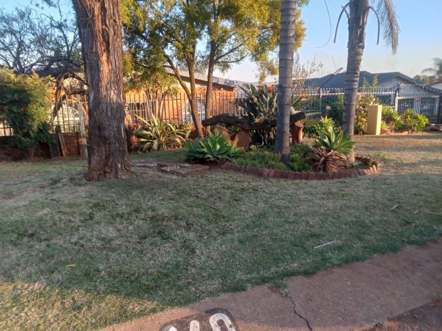 4 Bedroom Property for Sale in Danville Gauteng