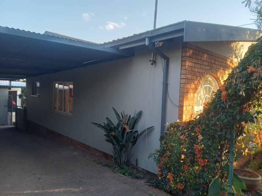 4 Bedroom Property for Sale in Danville Gauteng