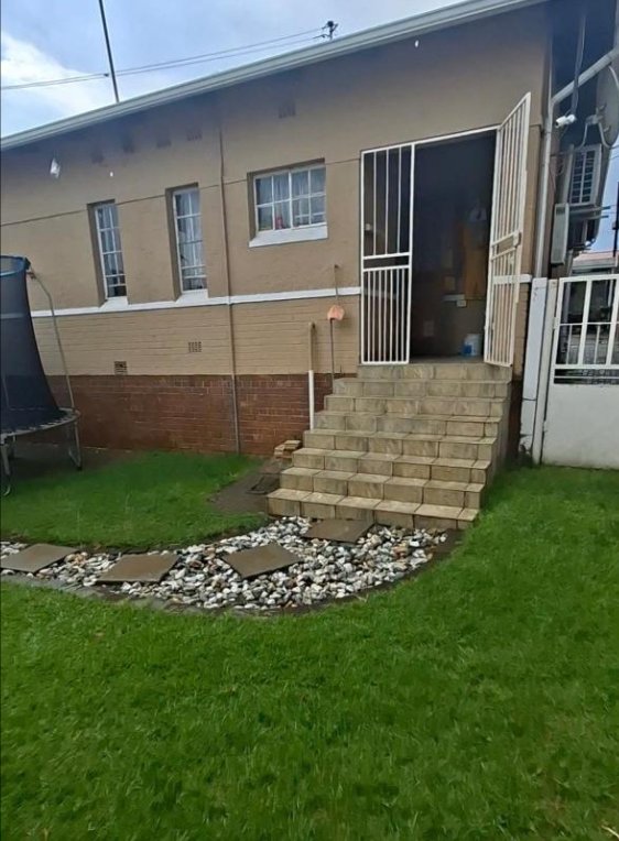 2 Bedroom Property for Sale in Gerdview Gauteng