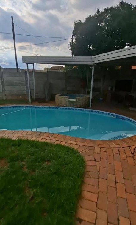 2 Bedroom Property for Sale in Gerdview Gauteng